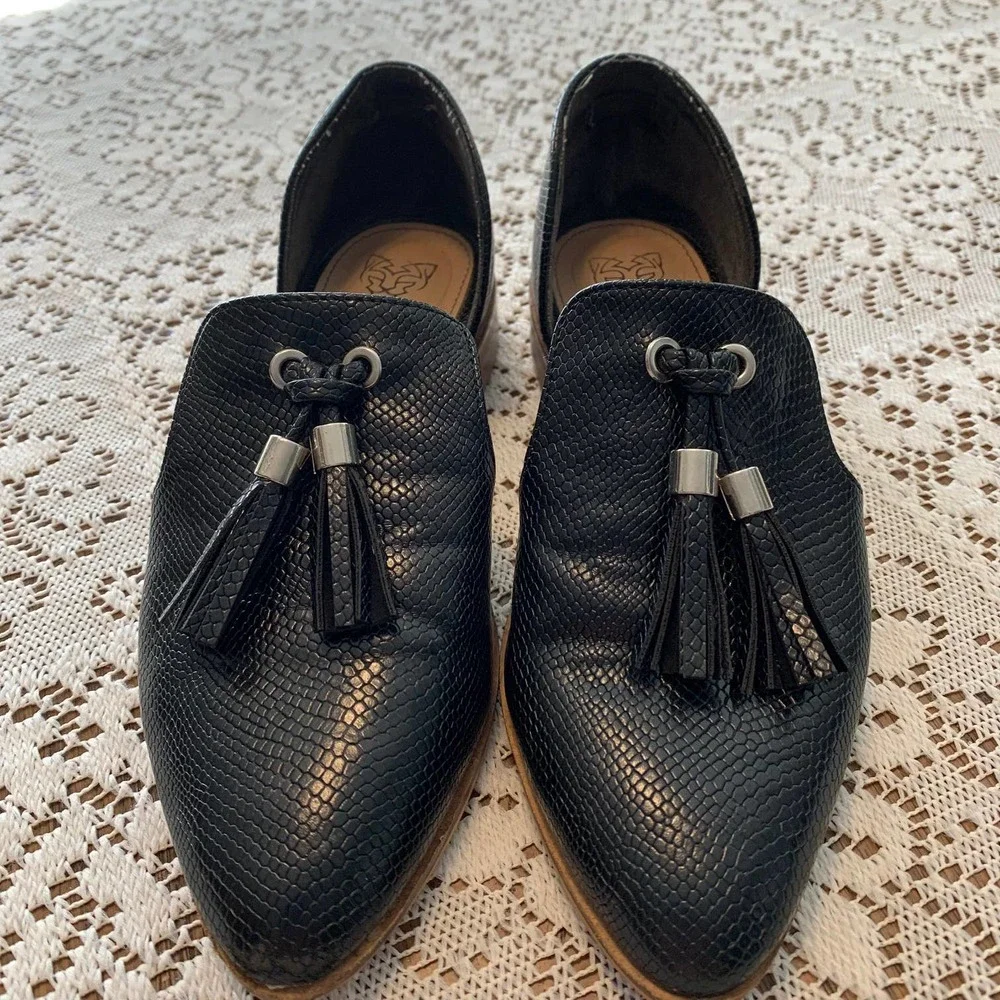 Beast Fashion Carter Dorsay Tassel‎ Shoes Women's Size 6